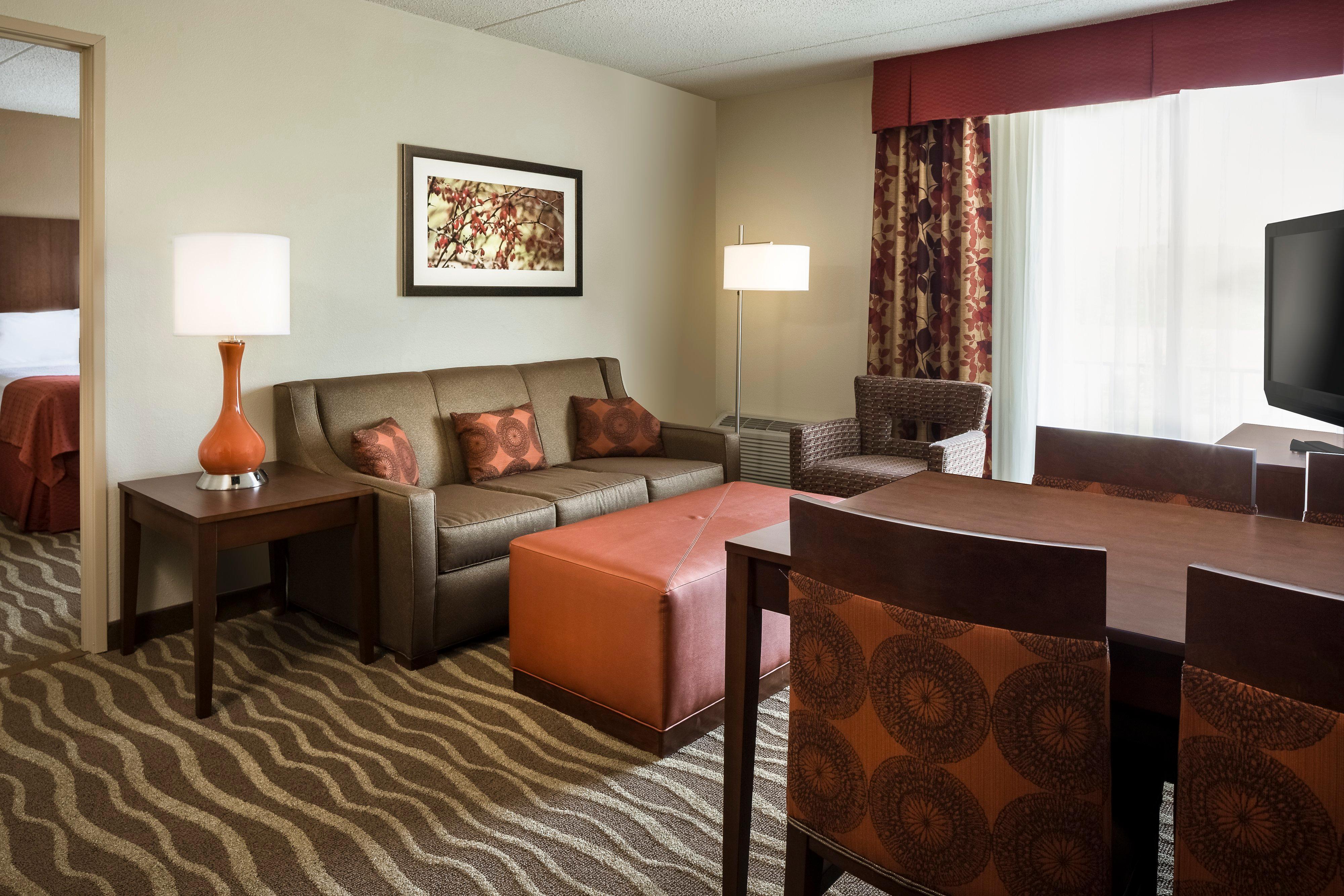 Holiday Inn Hotel & Suites Des Moines-Northwest By Ihg Urbandale Екстериор снимка