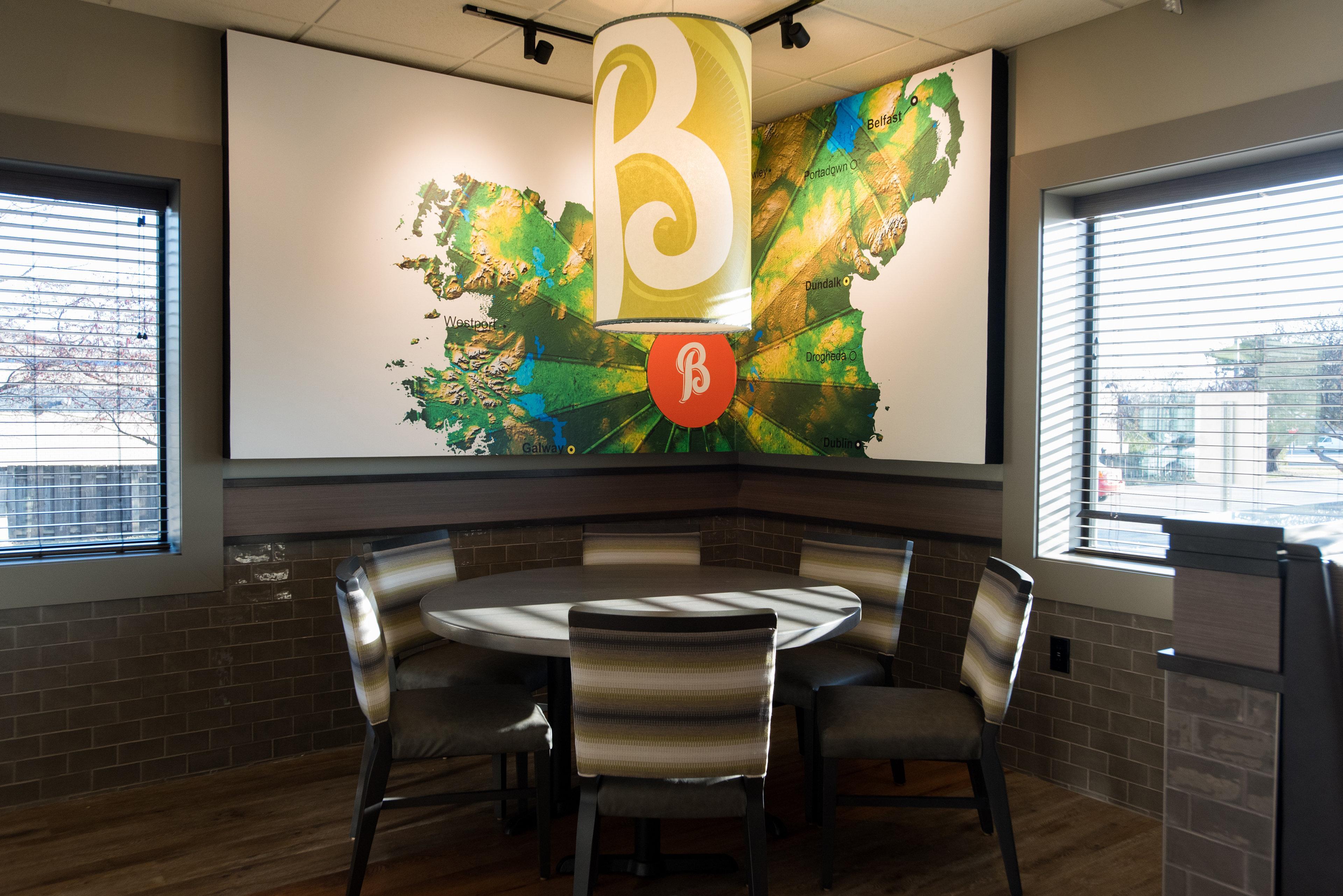 Holiday Inn Hotel & Suites Des Moines-Northwest By Ihg Urbandale Екстериор снимка