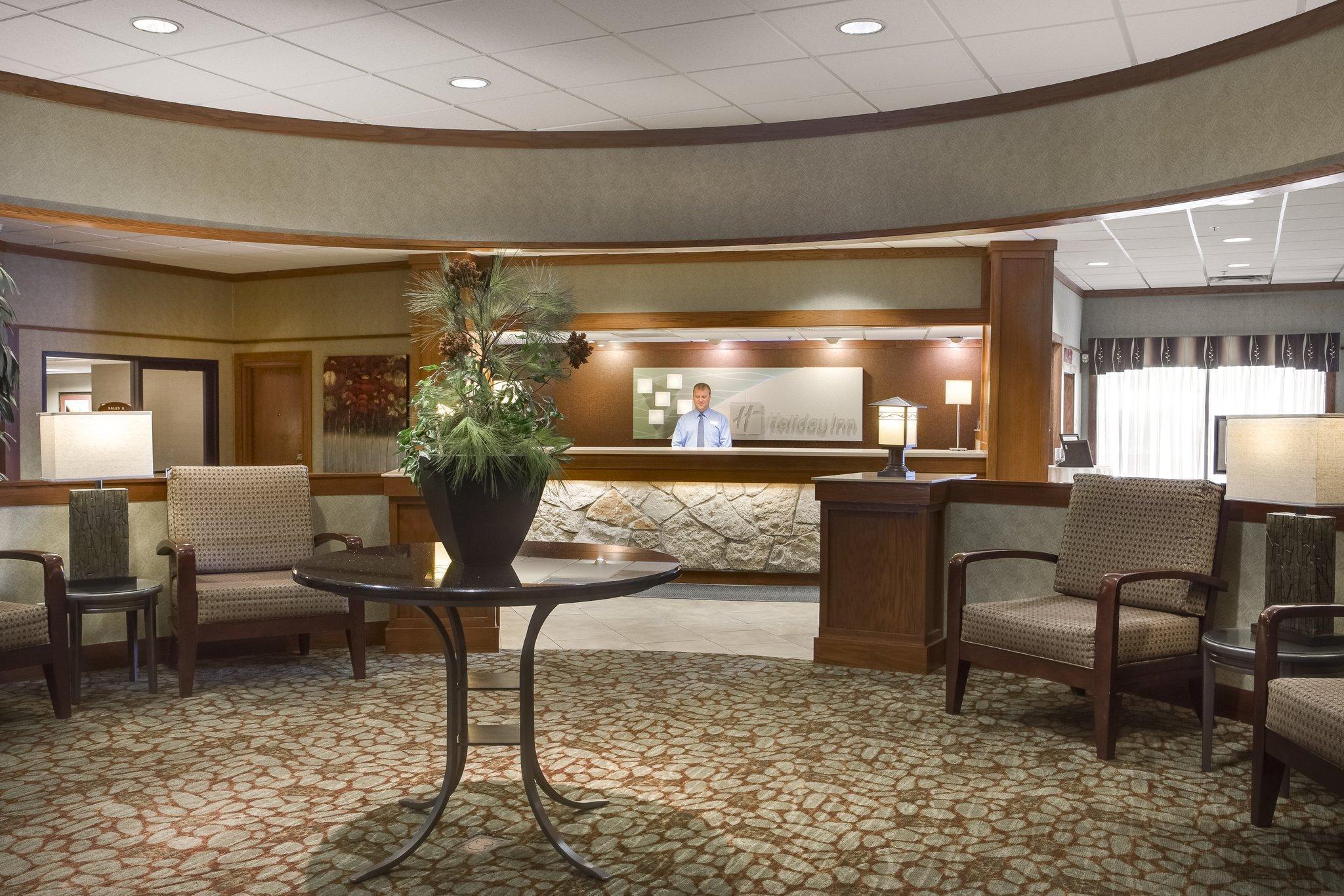 Holiday Inn Hotel & Suites Des Moines-Northwest By Ihg Urbandale Екстериор снимка