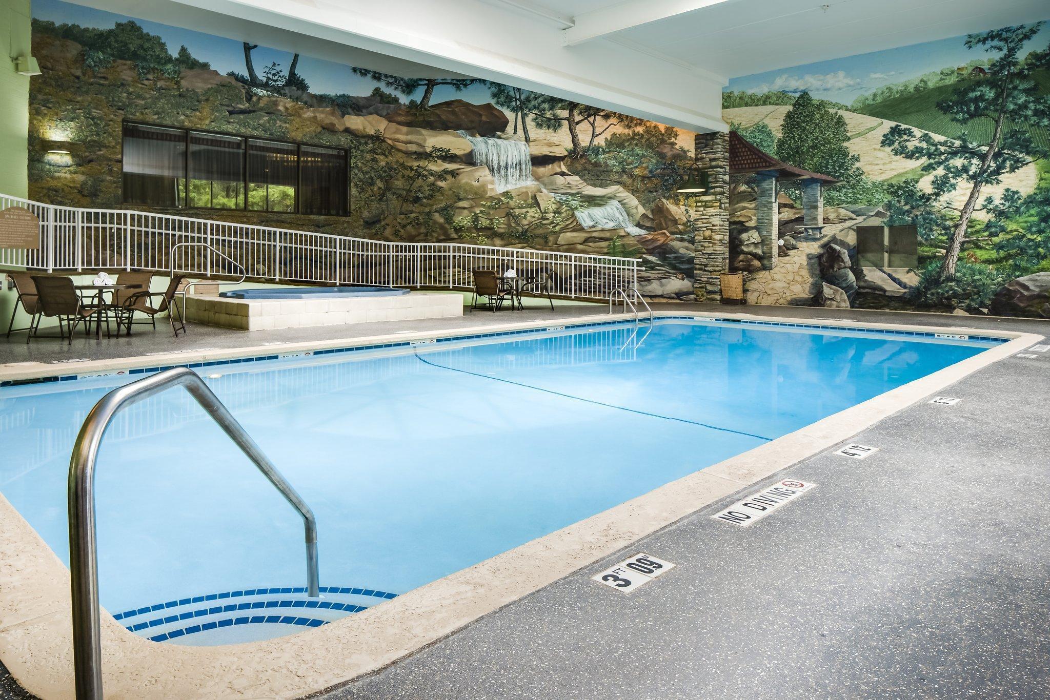 Holiday Inn Hotel & Suites Des Moines-Northwest By Ihg Urbandale Екстериор снимка