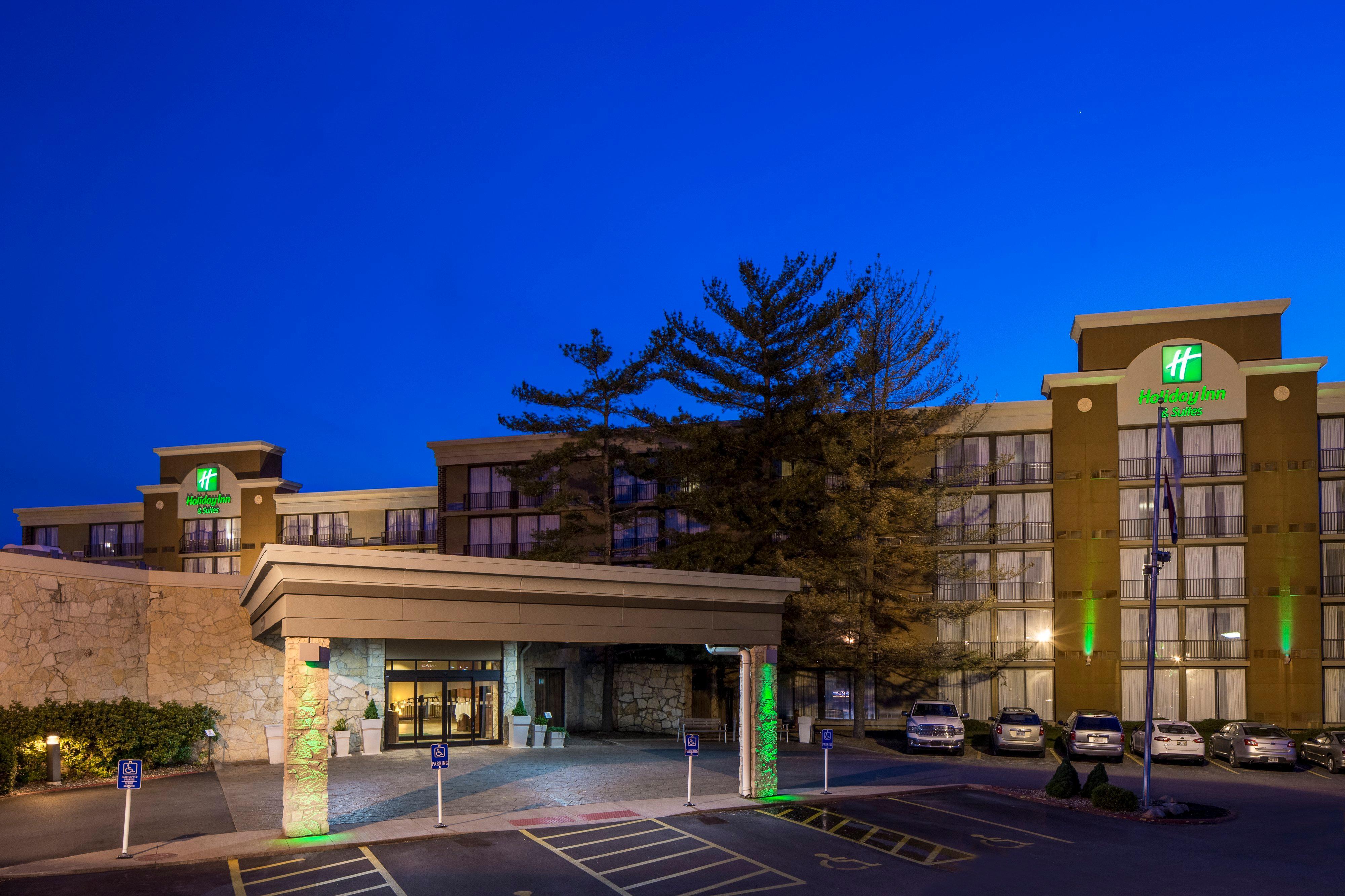 Holiday Inn Hotel & Suites Des Moines-Northwest By Ihg Urbandale Екстериор снимка