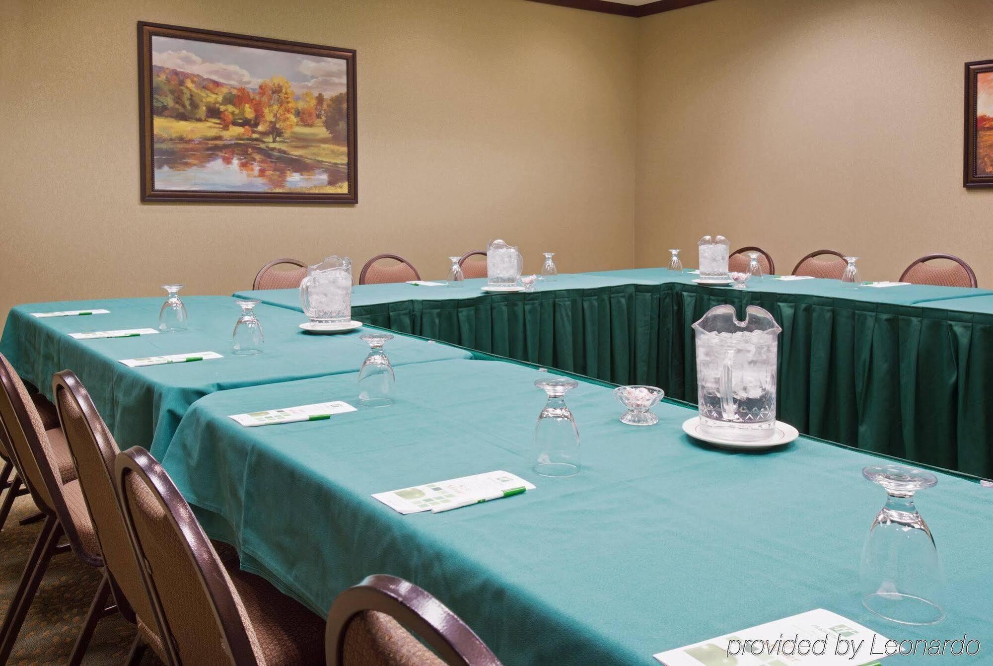Holiday Inn Hotel & Suites Des Moines-Northwest By Ihg Urbandale Екстериор снимка